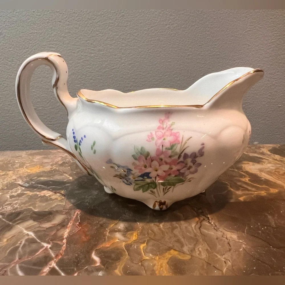 Vintage Royal Stanford Creamer And Sugar Fine Bone‎ China Made In England.